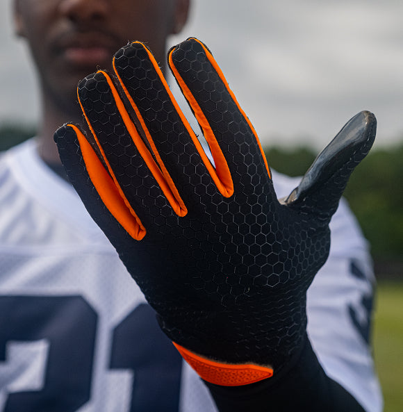 The Rosbyglove™ – Heated Football Glove